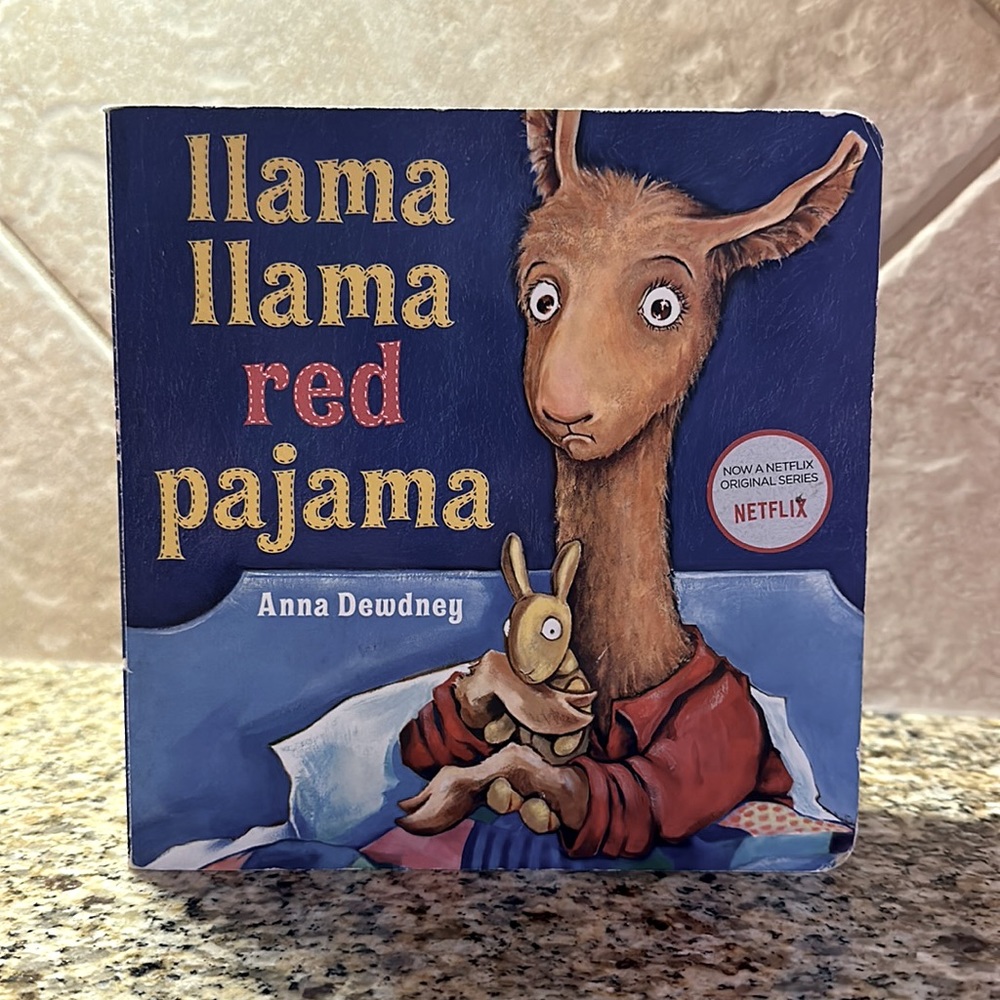 Llama Llama Red Pajama by Anna Dewdney